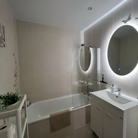 Rosas De Apartament *